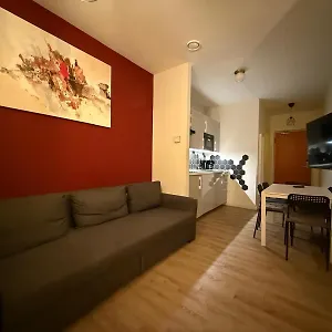 Central Studios Hága